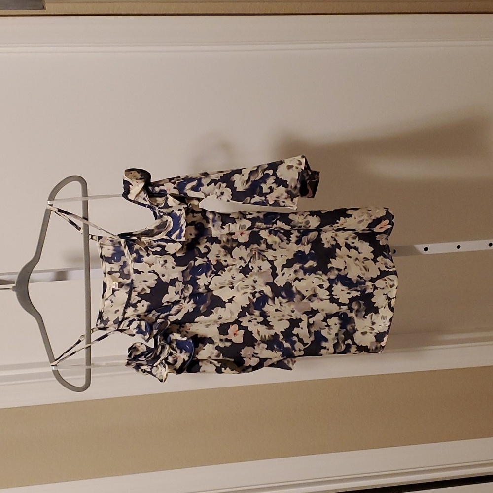 2. Tops - NWOT Sim & Sam cold shoulder flutter sleeve.